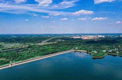 兼顾环境保护与旅游开发 成都三岔湖景区打造特色天府新乐园